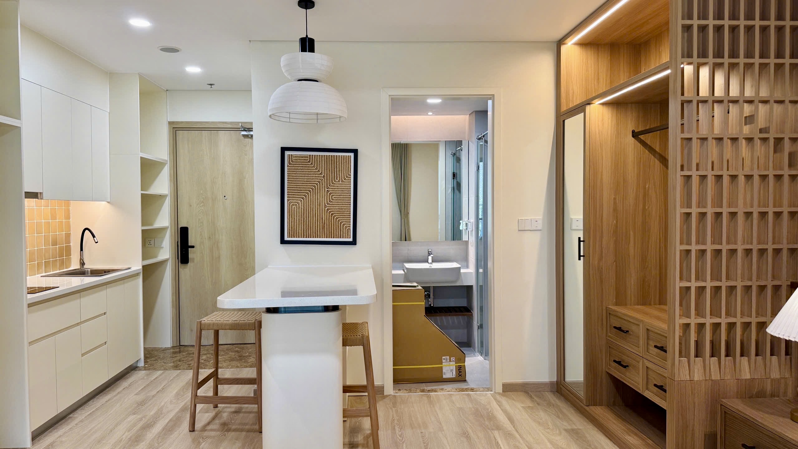 Nhà mẫu căn hộ Solaria Rise Waterpoint